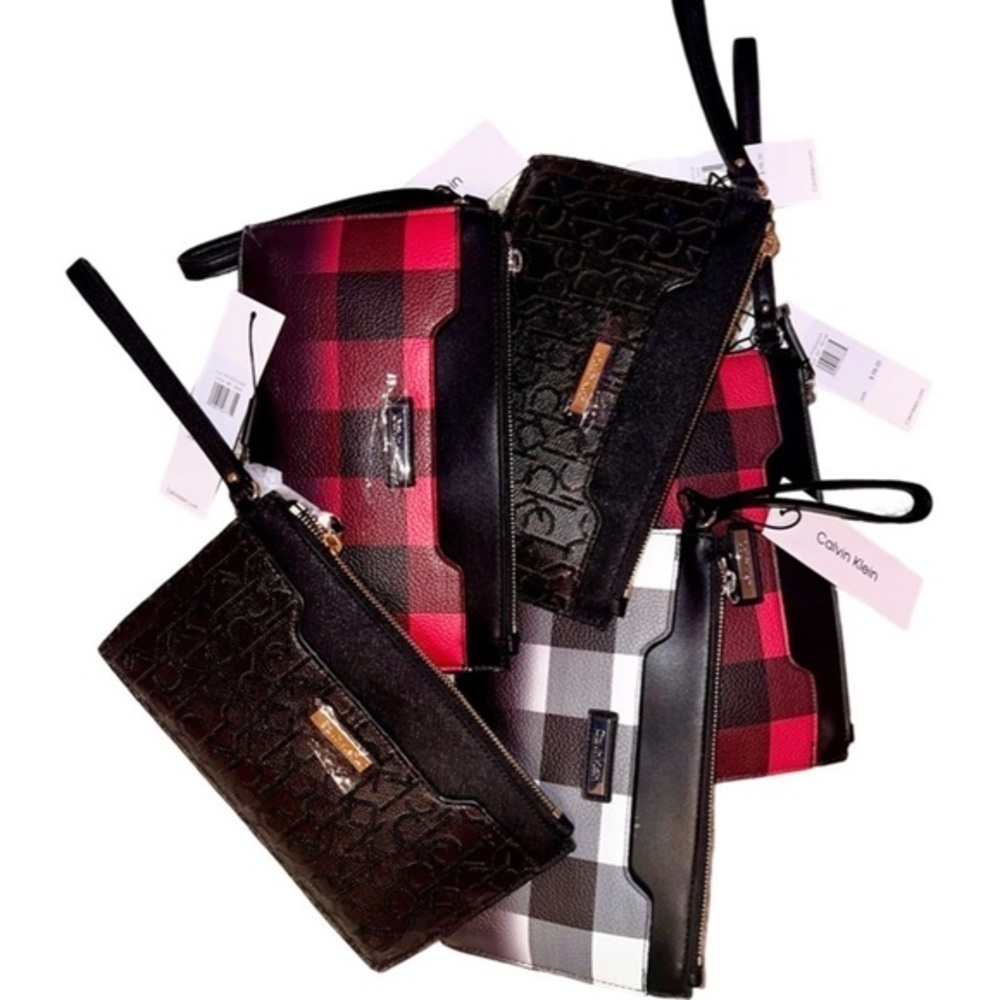 NWT🥀 $98 | RED & BLACK Calvin Klein Clutch Wallets - Picture 6 of 8